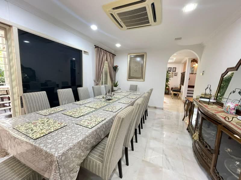 Kampung Tunku untuk Untuk Dijual - RM 4,650,000, Mac 2026 - Dining Room - PropertyGuru.com.my