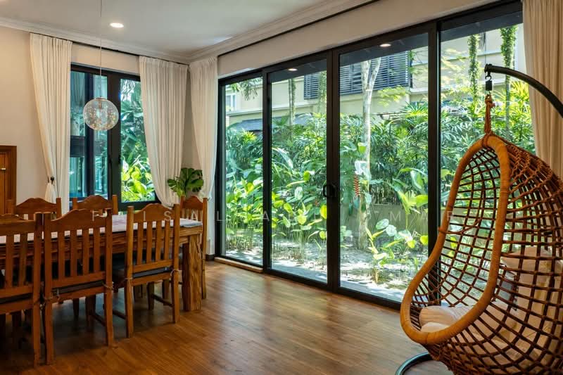 Bungalow for Sale in Cyberjaya (Selangor) - Faisal Abu Omar - Dining Room - PropertyGuru.com.my