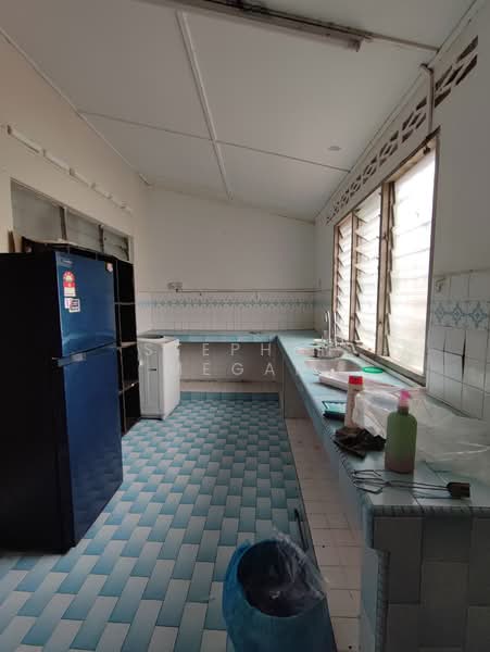 Taman Bunga Raya untuk Untuk Disewa - RM 2,000 /bulan, Mac 2026 - Kitchen - PropertyGuru.com.my