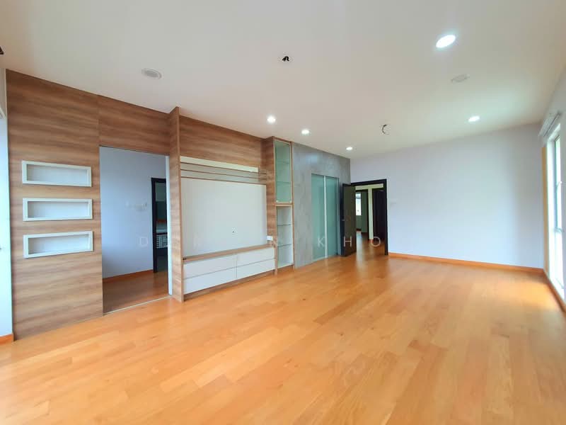 Banglo Lot Kosong untuk Dijual di Shah Alam (Selangor) - Darren Khoo - Living Room - PropertyGuru.com.my