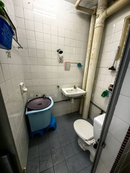 Sri Jinjang untuk Untuk Dijual - RM 315,000, Mac 2026 - Bathroom - PropertyGuru.com.my