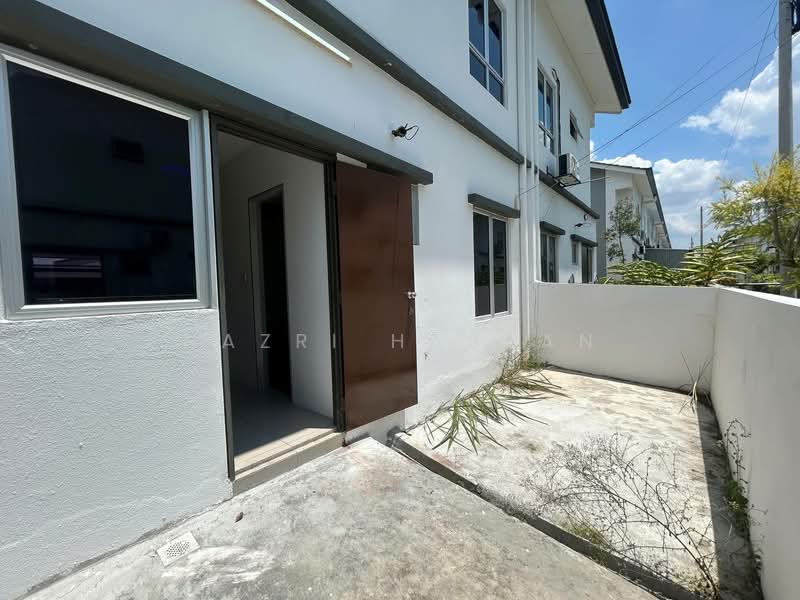 Terraced House for Sale in Kuala Selangor (Selangor) - Nazri Hassan - Exterior - PropertyGuru.com.my