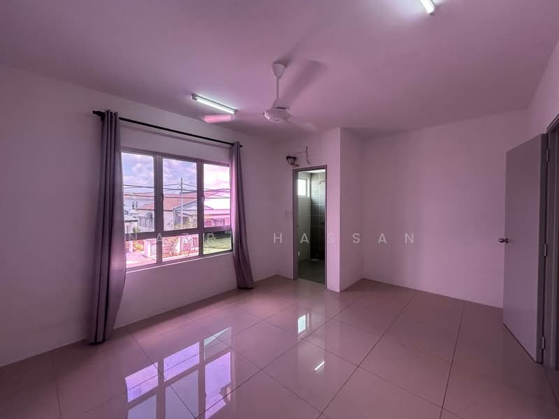 Terraced House for Sale in Kuala Selangor (Selangor) - Nazri Hassan - Interior - PropertyGuru.com.my