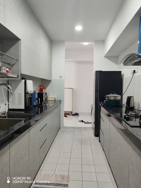 Kelana Puteri untuk Untuk Disewa - RM 2,500 /bulan, Mac 2026 - Kitchen - PropertyGuru.com.my