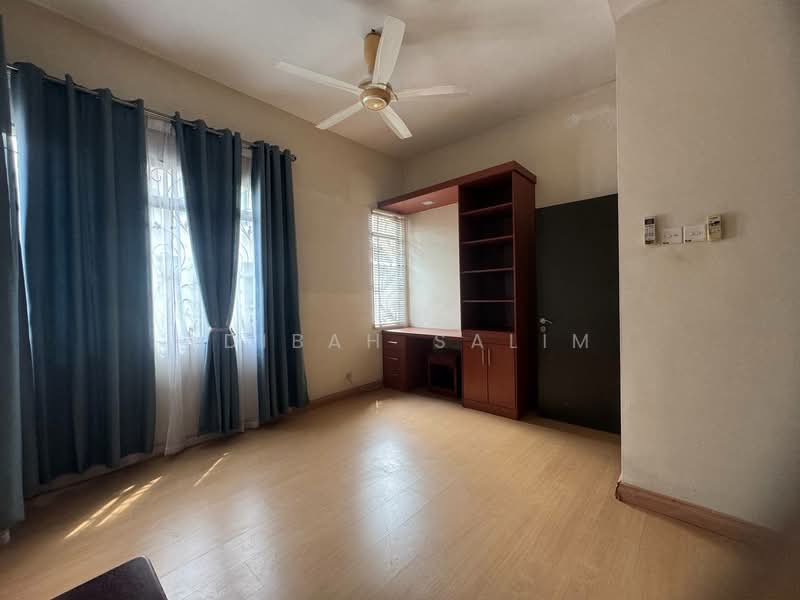 Semi-Detached House for Sale in Puncak Bangi (Bandar Baru Bangi) - Adibah Salim - Study - PropertyGuru.com.my