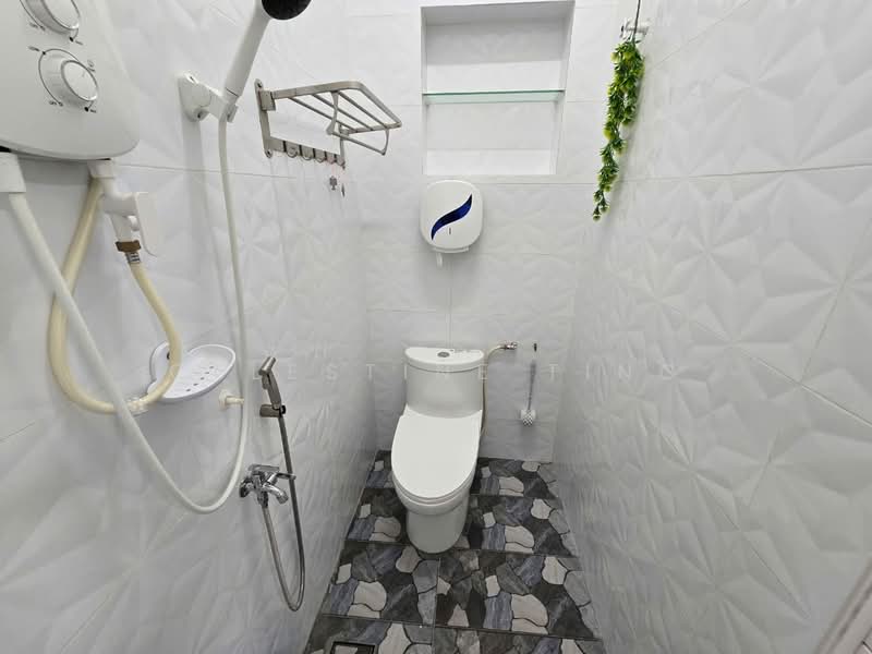 Taman Bukit Mutiara, Kajang untuk Untuk Dijual - RM 430,000, Mac 2026 - Bathroom - PropertyGuru.com.my