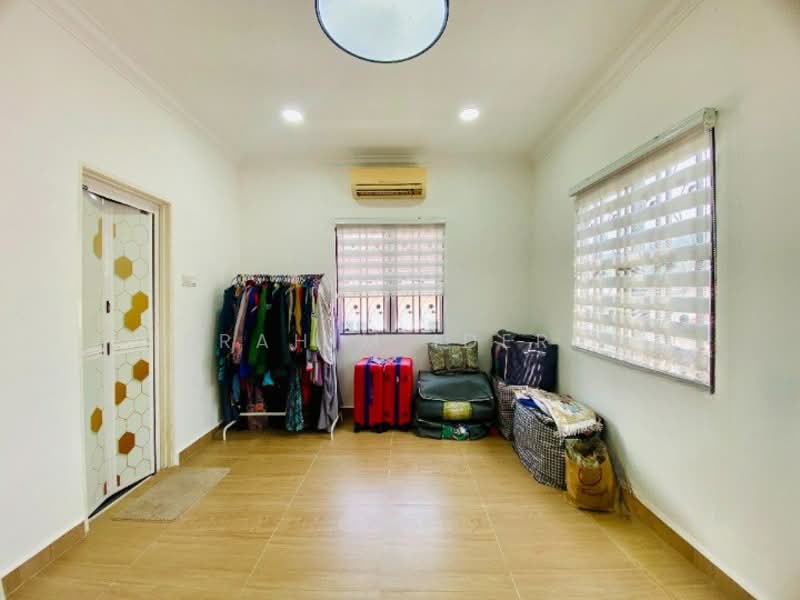Bungalow for Sale in Rawang (Selangor) - Ibrahim Iderus - Interior - PropertyGuru.com.my