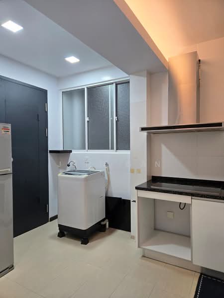 The Clovers untuk Untuk Disewa - RM 2,200 /bulan, Mac 2026 - Kitchen - PropertyGuru.com.my