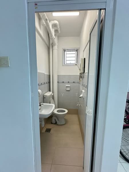 Apartment for Sale at Villa Bestari Apartment - Sally Tan - Bathroom - PropertyGuru.com.my