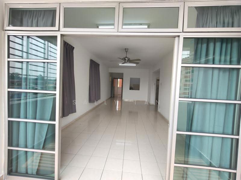 Pangsapuri untuk Dijual di Villa Bestari Apartment - Sally Tan - Living Room - PropertyGuru.com.my