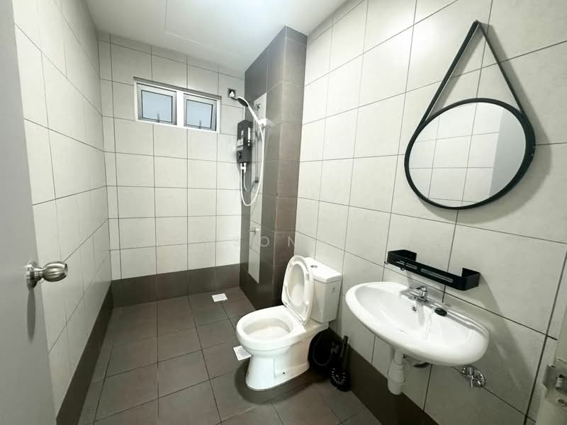 Servis Apartment untuk Disewa di One 49 Residence - Winson Yap - Bathroom - PropertyGuru.com.my