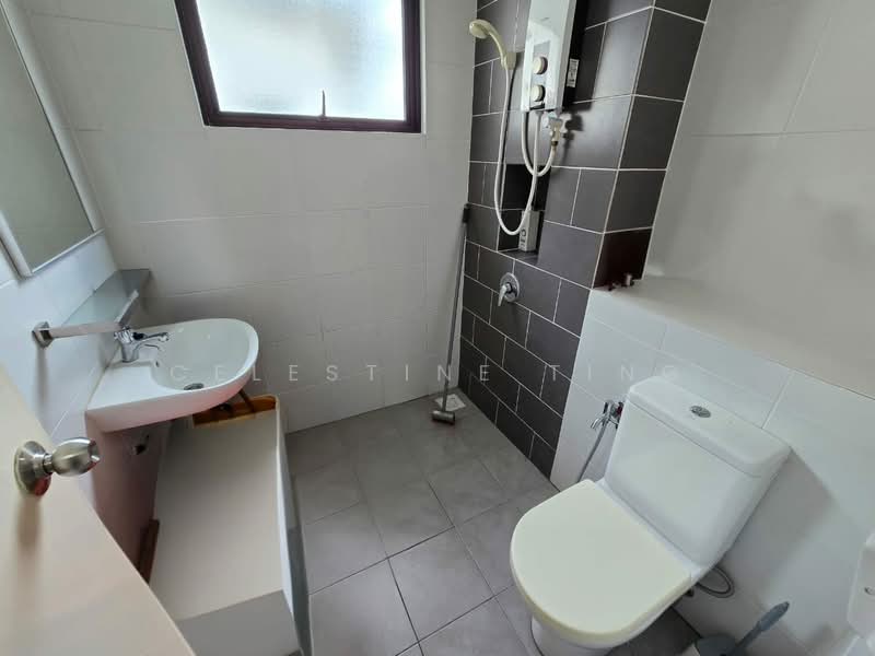 Semi-Detached House for Sale in Setia Ecohill (Semenyih) - Celestine Ting - Bathroom - PropertyGuru.com.my