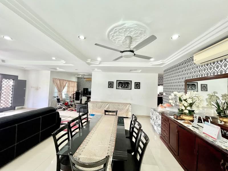 For Sale - Desa Subang Permai