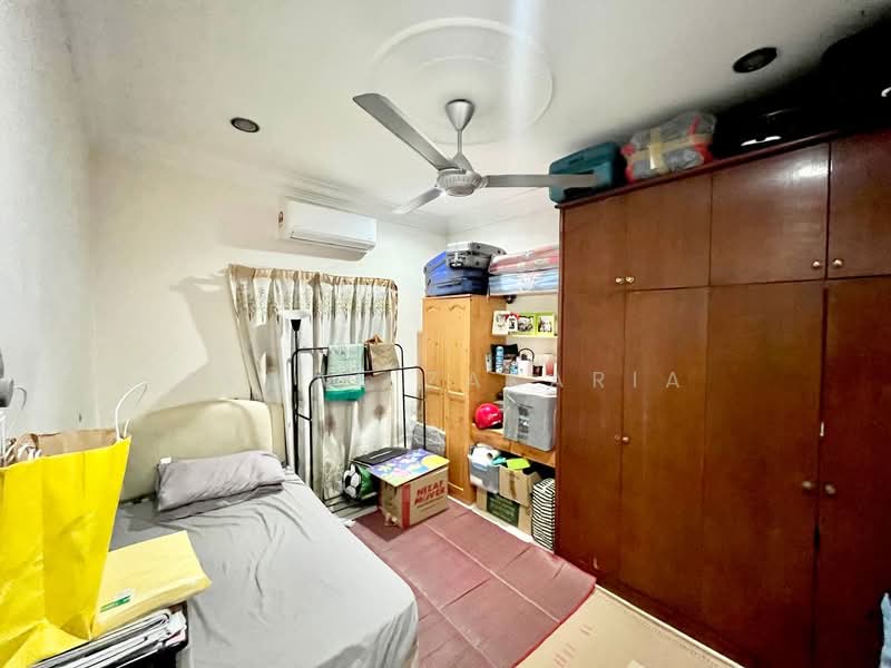 For Sale - Desa Subang Permai