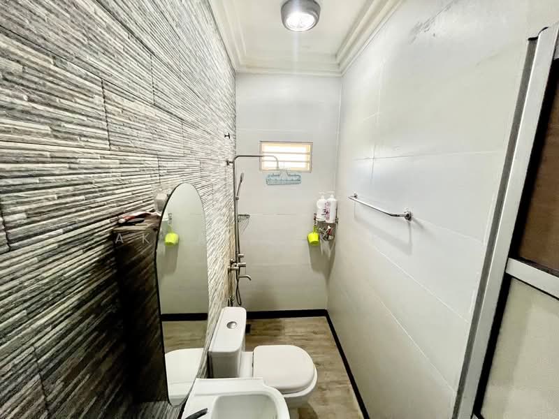 For Sale - Desa Subang Permai