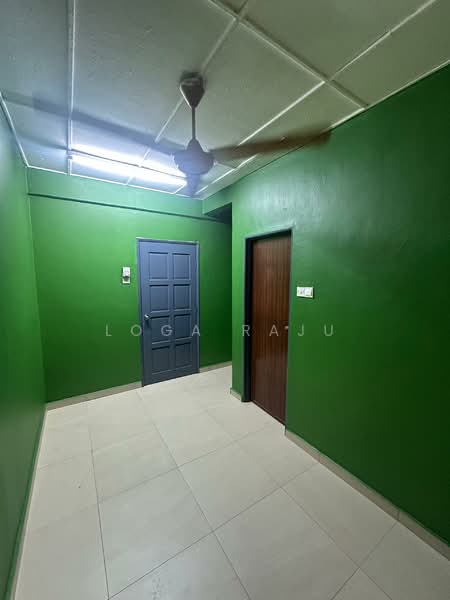 2-storey Terraced House for Rent in Seksyen 32 (Shah Alam) - Loga Raju - Interior - PropertyGuru.com.my