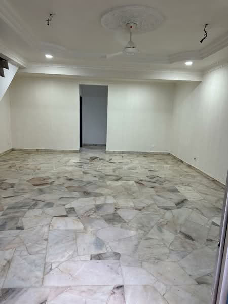 2-storey Terraced House for Rent in Seksyen 32 (Shah Alam) - Loga Raju - Interior - PropertyGuru.com.my