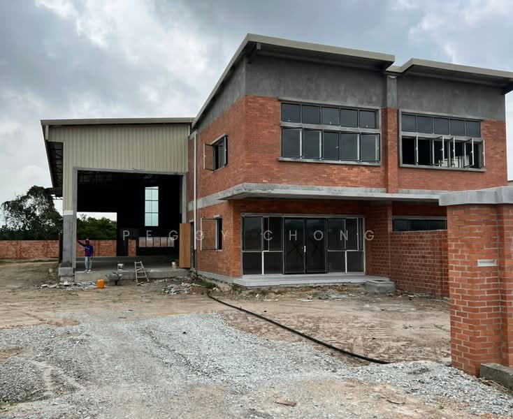 Semi-D Factory for Sale in Taman Rasa Jaya (Rasa) - Peggy Chong - Exterior - PropertyGuru.com.my