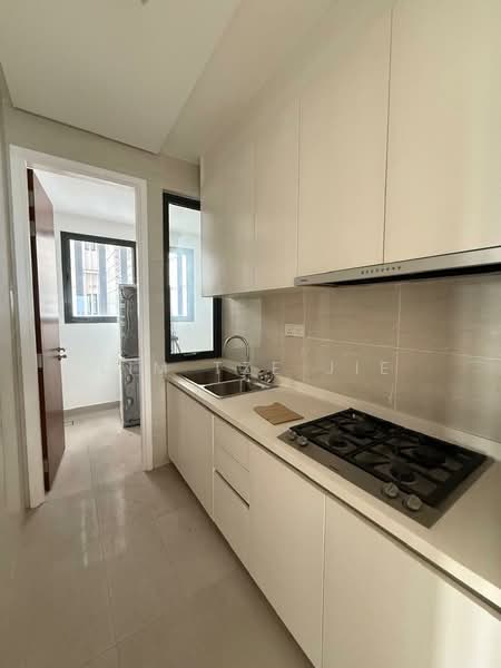 Servis Apartment untuk Dijual di The Astaka @ 1 Bukit Senyum - Lim Tze Jie - Kitchen - PropertyGuru.com.my