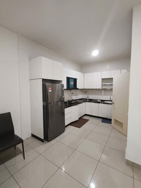 Pinnacle Tower untuk Untuk Disewa - RM 2,700 /bulan, Mac 2026 - Kitchen - PropertyGuru.com.my