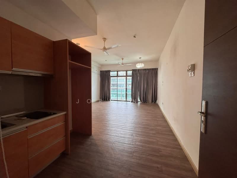 Service Residence for Rent at Palazio - Jordan . - Living Room - PropertyGuru.com.my