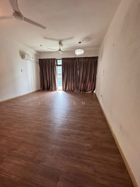 Service Residence for Rent at Palazio - Jordan . - Living Room - PropertyGuru.com.my