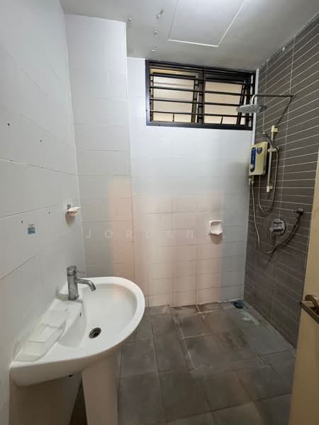 Service Residence for Rent at Palazio - Jordan . - PropertyGuru.com.my