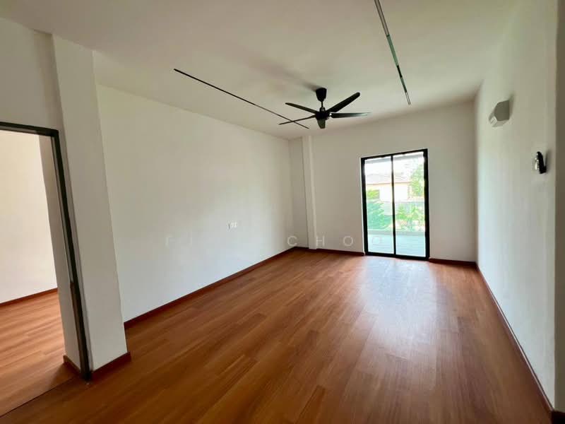 Semi-Detached House for Sale in Johor Bahru (Johor) - Fion Choo - Living Room - PropertyGuru.com.my