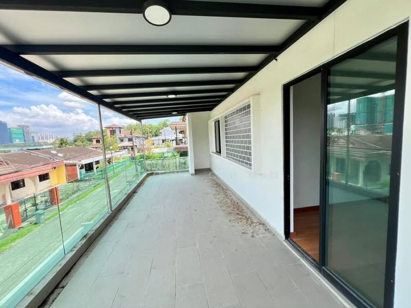Semi-Detached House for Sale in Johor Bahru (Johor) - Fion Choo - Balcony - PropertyGuru.com.my