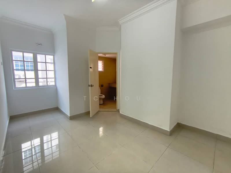 Bukit Segar Jaya 2 untuk Untuk Dijual - RM 860,000, Mac 2026 - Interior - PropertyGuru.com.my