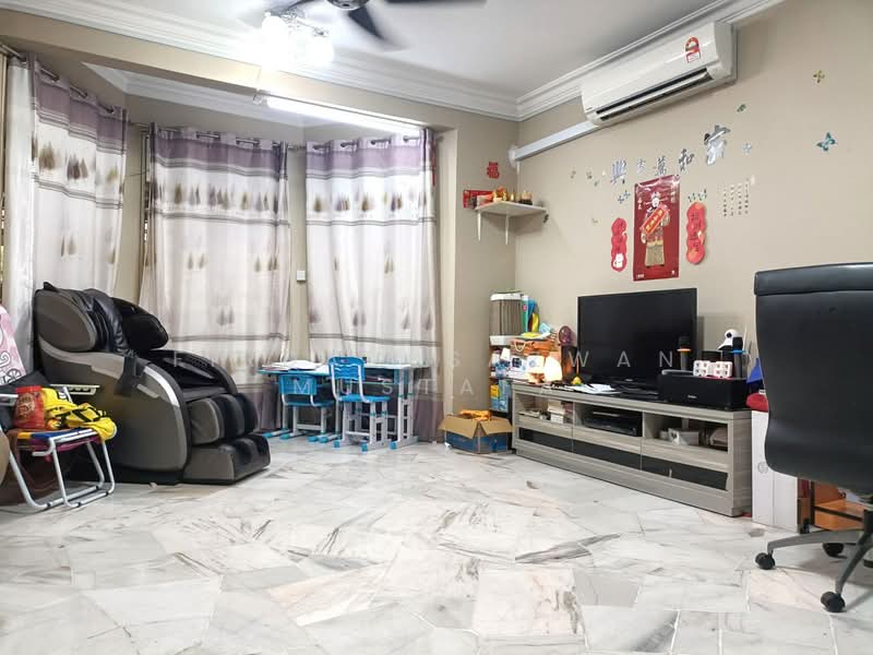 2.5-storey Terraced House for Sale in Ampang Jaya (Ampang) - Firdaussazwan Mustafa - Living Room - PropertyGuru.com.my