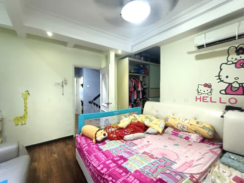 2.5-storey Terraced House for Sale in Ampang Jaya (Ampang) - Firdaussazwan Mustafa - Bedroom - PropertyGuru.com.my