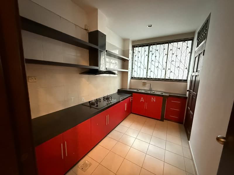 Taman Bukit Indah untuk Untuk Disewa - RM 3,200 /bulan, Mac 2026 - Kitchen - PropertyGuru.com.my
