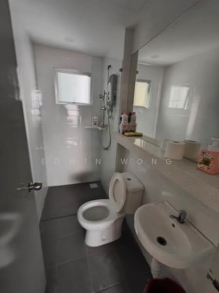 Residensi Laman Sari untuk Untuk Disewa - RM 1,799 /bulan, Mac 2026 - Bathroom - PropertyGuru.com.my