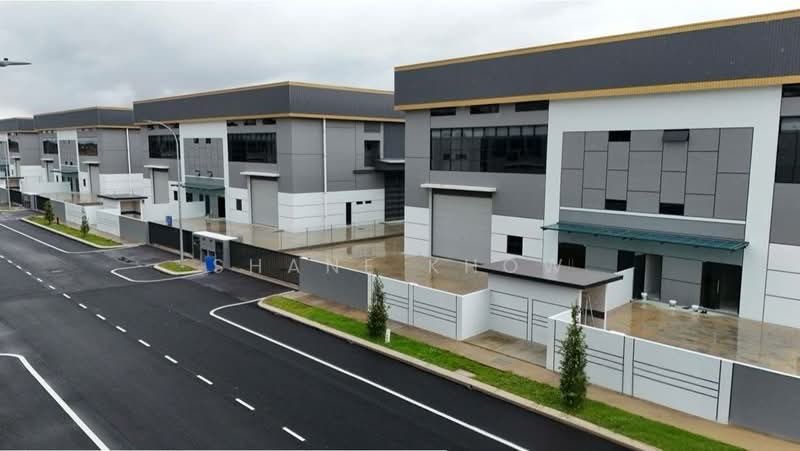 Semi-D Factory for Sale in Jenjarom (Banting) - Shane Khow - Exterior - PropertyGuru.com.my