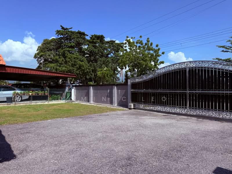 Bungalow House untuk Dijual di Taman Pari (Ipoh) - Dominic Leo - Exterior - PropertyGuru.com.my