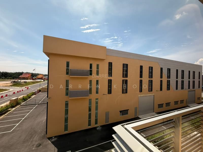 Kilang untuk Disewa di Setia Alam (Selangor) - Darren Khoo - Exterior - PropertyGuru.com.my