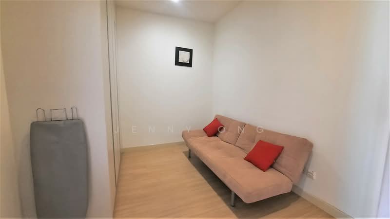 Servis Apartment untuk Dijual di Camellia Serviced Suites - Jenny Ong - 2nd bedroom - PropertyGuru.com.my