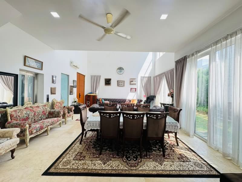 Lakefront Villa, Cyberjaya untuk Untuk Dijual - RM 2,500,000, Mac 2026 - PropertyGuru.com.my