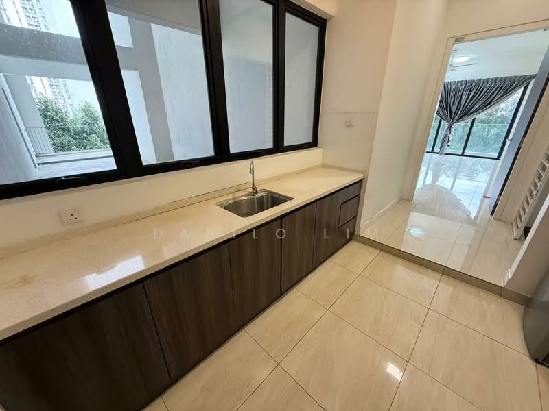 CloudTree Residence untuk Untuk Disewa - RM 1,800 /bulan, Mac 2026 - Kitchen - PropertyGuru.com.my
