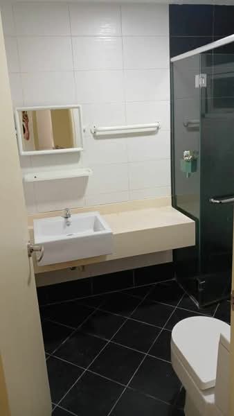 Service Residence for Rent at Saville @ Melawati - Yuan Xin - Bathroom - PropertyGuru.com.my