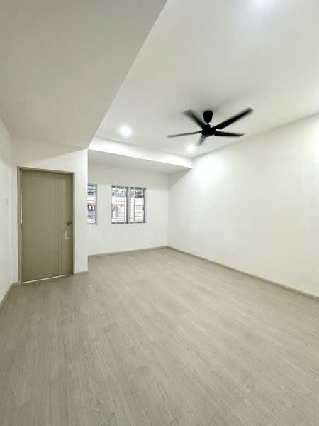 2.5-storey Terraced House for Sale in Taman Menglembu Impiana Adril (Menglembu) - Levi Chong - Interior - PropertyGuru.com.my
