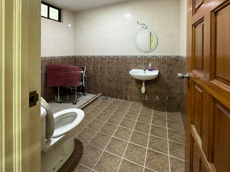 Bungalow for Sale in Gelugor (Penang) - Michelle Lai - Bathroom - PropertyGuru.com.my
