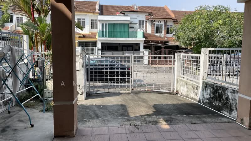 2-storey Terraced House for Rent in Bandar Bukit Puchong (Puchong) - Amenny Chua - Exterior - PropertyGuru.com.my