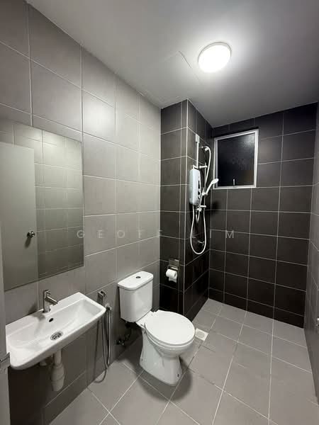 Nikka Residence untuk Untuk Disewa - RM 1,200 /bulan, Apr 2026 - Bathroom - PropertyGuru.com.my