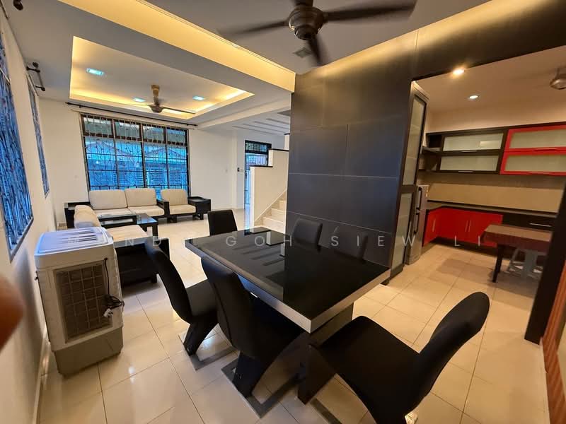 Cluster House for Rent in Bukit Indah (Iskandar Puteri (Nusajaya)) - Mandy Goh Siew Li - Living Room - PropertyGuru.com.my