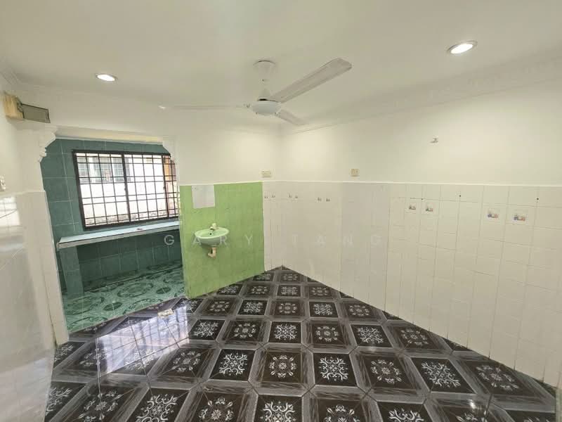 bercham untuk Untuk Dijual - RM 318,000, Mac 2026 - Kitchen - PropertyGuru.com.my