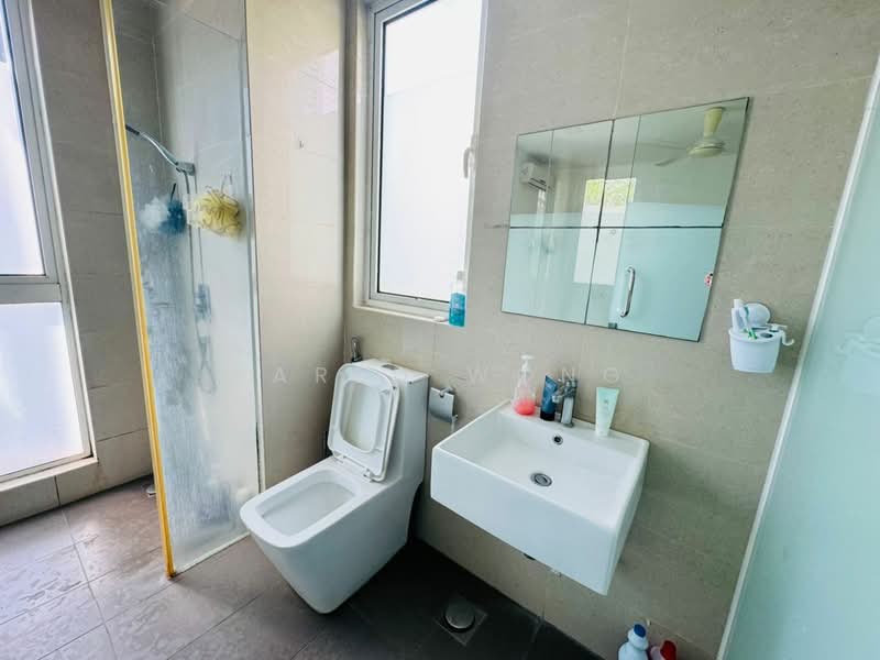 Lakefront Villa, Cyberjaya untuk Untuk Dijual - RM 2,500,000, Mac 2026 - Bathroom - PropertyGuru.com.my