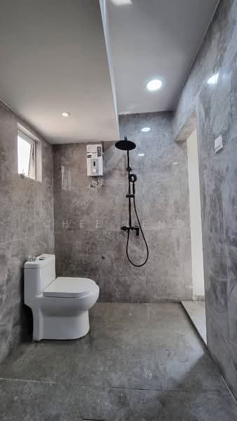 Apartment for Sale at Anggerik Apartment - Chee Leng - Bathroom - PropertyGuru.com.my