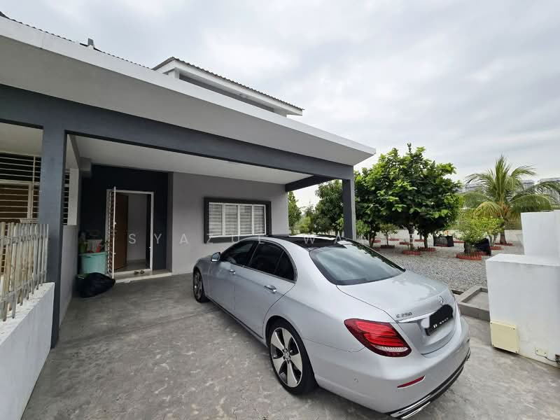 2-storey Terraced House for Sale in Cyberjaya (Selangor) - Syazue Wanie - Exterior - PropertyGuru.com.my